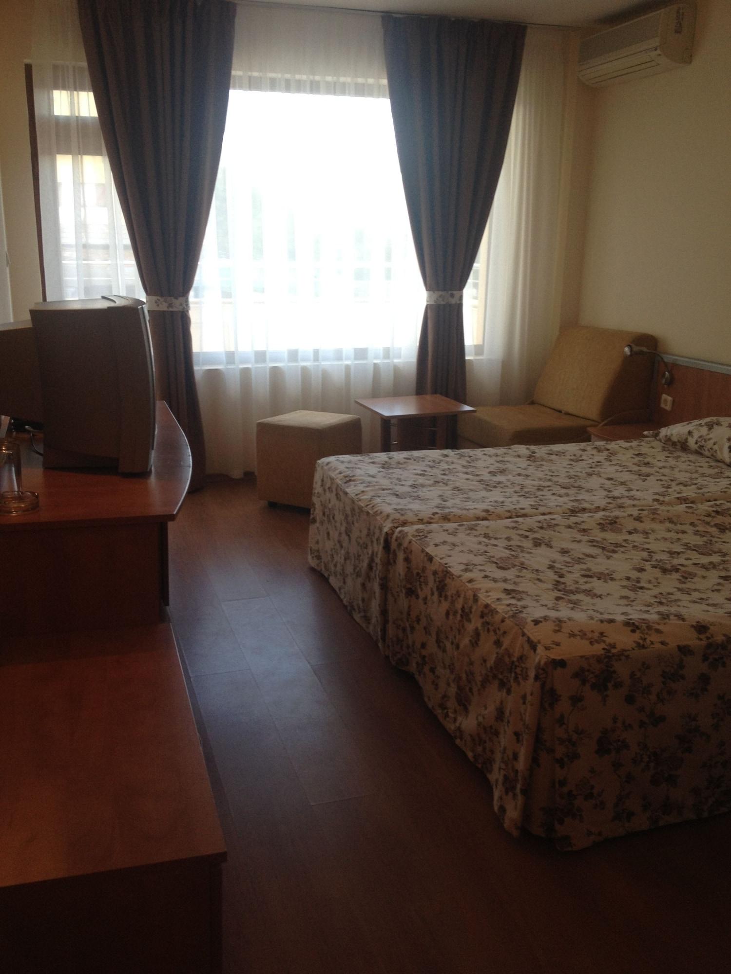 Hotel Atol Pantai Sunny Luaran gambar