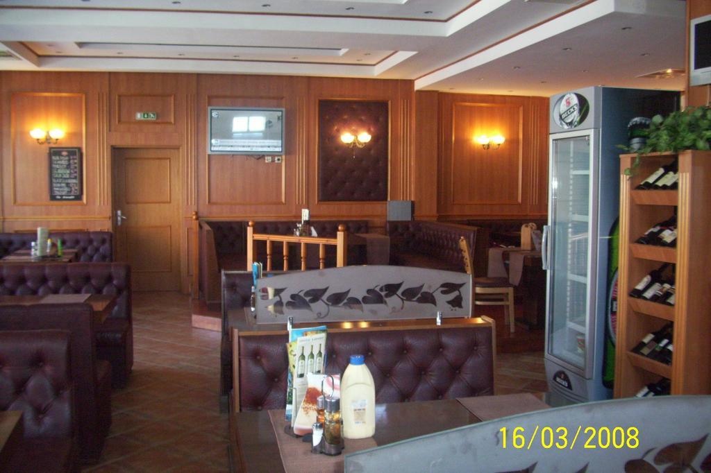Hotel Atol Pantai Sunny Luaran gambar